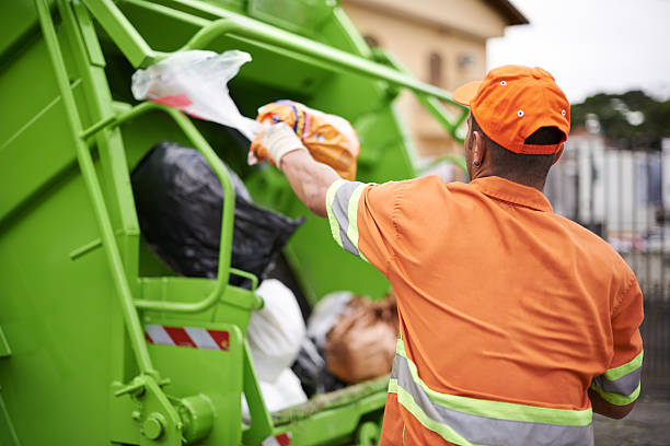 Best Junk Hauling Services  in Deltona, FL